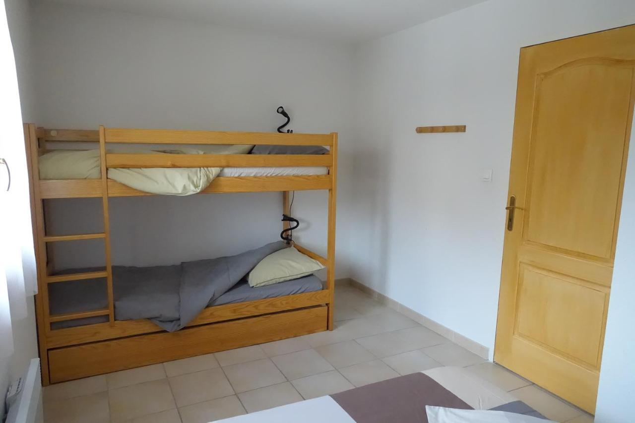 T3 Au Plan D'Eau D'Embrun Avec Garage Et Terrasse Apartment Bagian luar foto