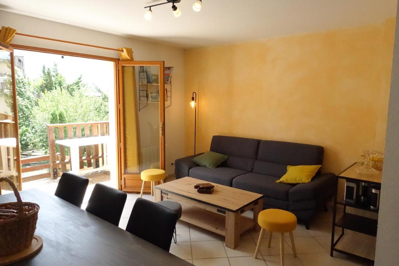 T3 Au Plan D'Eau D'Embrun Avec Garage Et Terrasse Apartment Bagian luar foto